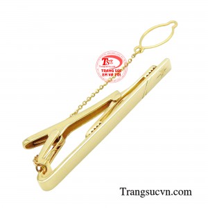 Kẹp cà vạt khiến cho bộ trang phục của bạn toát lên vẻ ngoài hoàn hảo, thể hiện rõ phong cách thời trang của bạn.