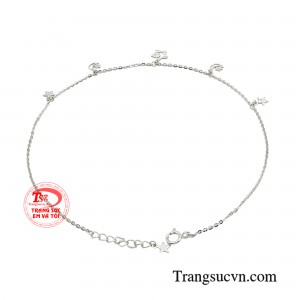 Giúp chị em phái đẹp tạo nên diện mạo thanh lịch, nhẹ nhàng mà vẫn nổi bật trước đám đông. 