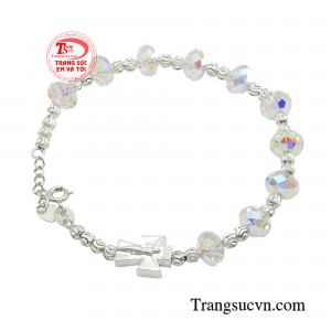Sản phẩm phù hợp với mọi lứa tuổi, thời trang và phong cách khác nhau.