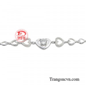 Đặc biệt sản phẩm có tác dụng cực lớn đối với sức khỏe giúp duy trì cân bằng cảm xúc, thúc đẩy tinh thần cải thiện tâm trạng cho người đeo.