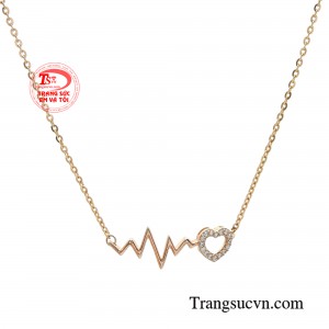 Lắc tay vàng phong cách nhập khẩu Hàn Quốc mang tới cho phái đẹp sự hoàn mỹ.