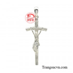 Mặt thánh giá bạc đức tin không chỉ là một loại trang sức thông thường, mặt dây chuyền có hình thánh giá còn là tín ngưỡng, là niềm tin bất diệt của đối với những người theo đạo Công giáo. 