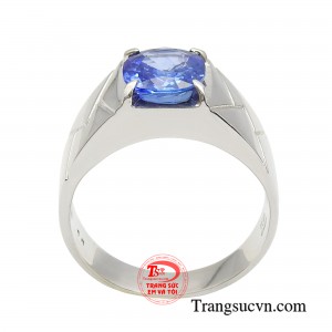 Trên tay tỏa ra năng lượng tích cực, giúp người đeo thực sự bản lĩnh và tự tin trong mọi lĩnh vực đời sống.