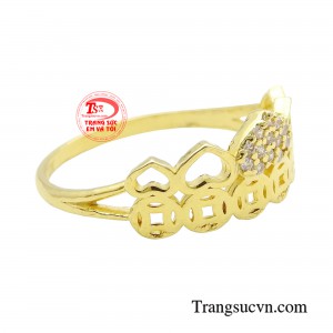 Khi đeo món trang sức này trên tay, ngoài mong muốn tích lũy tài phúc và tăng vận thế