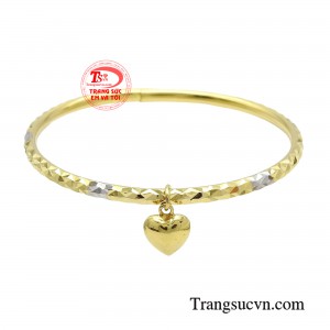 Và cách tốt nhất để làm bạn rạng ngời, xinh tươi mỗi ngày đó chính là chọn phụ kiện trang sức phù hợp.