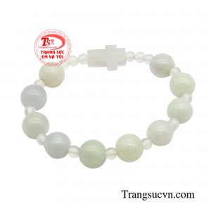 Mang chuỗi Mân côi bên người cũng giúp bạn an tâm hơn, nhắc nhớ Thiên Chúa luôn bên cạnh bạn, mọi nơi và mọi lúc.