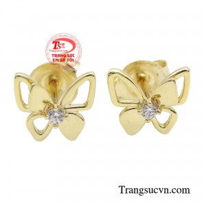 Hoa tai hồ điệp duyên dáng được coi là biểu tượng của sự chuyển đổi, sự hoàn thiện để vươn tới cái đẹp.