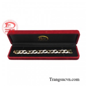 Sản phẩm được giao hàng toàn quốc.