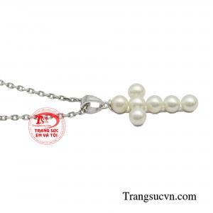 Đây chính là trang sức của những tuyên ngôn thời trang bất hủ để nàng luôn nổi bật.