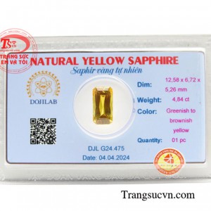 Đá Saphir ép vỉ tài lộc được mệnh danh là loại đá quý thiên nhiên, với màu sắc lung linh giúp sản phẩm thu hút mọi ánh nhìn.