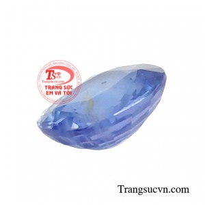 Không chỉ mang lại vẻ đẹp cho người dùng đá sapphire còn có ý nghĩa phong thủy mang lại nhiều may mắn, tài lộc cho chủ nhân.