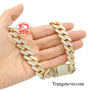 Sản phẩm mang đến cho các anh những trải nghiệm tuyệt vời, chắc chắn sẽ là sự lựa chọn hoàn hảo cho các anh.