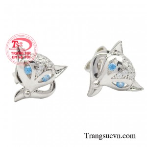 Sản phẩm phù hợp cho những cô gái trẻ trung, năng động hay quý cô thanh lịch thì hoa tai Hồ Ly đều giúp bạn tỏa sáng.