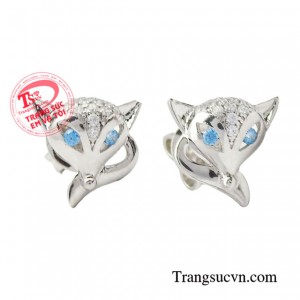 Hoa tai hồ ly thời thượng là món đồ trang sức không chỉ là phụ kiện mà còn là biểu tượng của sự may mắn trong tình duyên.