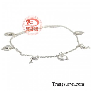 Sản phẩm là món quà dành tặng cho các nàng vào những dịp đặc biệt.