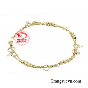 Sản phẩm là sự lựa chọn hoàn hảo giúp phần cổ chân của các nàng thêm uyển chuyển, lấp lánh thu hút cùng những đường cong quyến rũ, nóng bỏng.