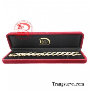 Sản phẩm được giao hàng toàn quốc.