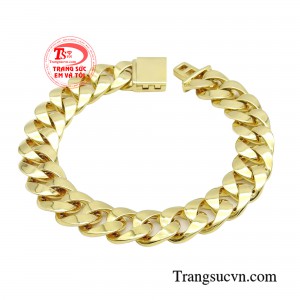 Lắc tay nam vàng quyền uy giúp phái mạnh thể hiện đẳng cấp, phong cách, bản lĩnh của bản thân.