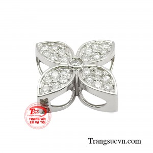 Kim cương đại diện cho vẻ đẹp vĩnh cửu.