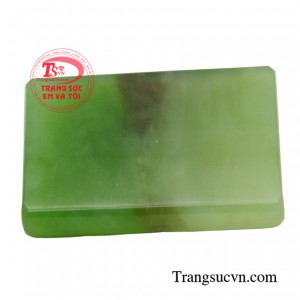 Mặt dây Vô Sự Bài có thể làm đồ trang sức hoặc cũng có thể làm món đồ phong thủy khi mang trong người