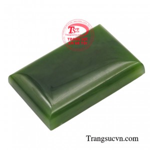 Ngọc cẩm thạch làm là một loại đá thiên nhiên đẹp đang được rất nhều người săn lùng.