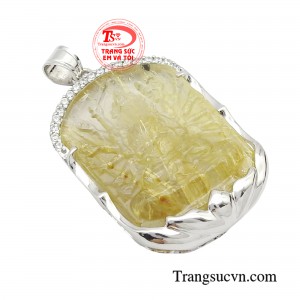 Người tuổi Tý sẽ nhận được sự bảo hộ của Phật Thiên Thủ Thiên Nhãn – vị Phật tượng trưng cho sự nhân ái, từ bi.