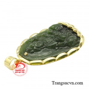 Phật Phổ Hiền ngồi trên lưng voi sáu ngà tượng trưng cho trí tuệ vượt qua thử thách. 