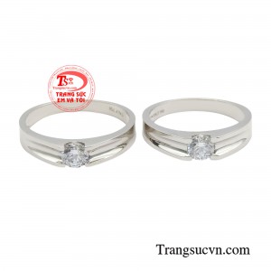 Làm tôn lên vẻ đẹp sang trọng, thời thượng, đẳng cấp mà nó đem lại cho người đeo.