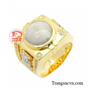Nhẫn nam sapphire phong cách thời thượng gây ấn tượng với thiết kế hiện đại, sang trọng nhưng không kém phần tinh tế.