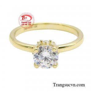 Đây sẽ là mẫu nhẫn nữ phù hợp với những cô nàng thích kiểu trang sức tinh tế, nền nã và không quá phô trương.