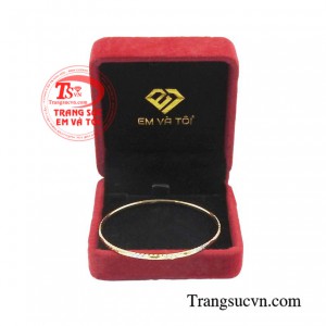 Sản phẩm được giao hàng toàn quốc.