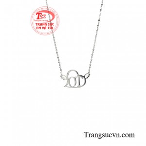 Chữ OT cũng có thể là một ý nghĩa hay một kỉ niệm gì đó đối với họ hoặc cũng có thể là tên một người mà họ muốn lưu giữ làm kỉ niệm.