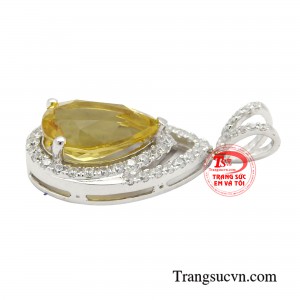 Sản phẩm không chỉ là món đồ trang sức mà còn có ý nghĩa mang lại nhiều may mắn trongc cuộc sống.