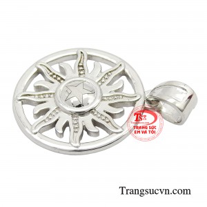 Mặt Dây Chuyền Vàng 10K tỏa sáng là món quà vô cùng ý nghĩa dành cho bản thân, bạn bè, người thân hay những người phụ nữ đặc biệt trong cuộc sống.