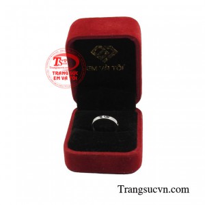 Sản phẩm được giao hàng toàn quốc.