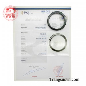 Sản phẩm có đầy đủ giấy kiềm định.