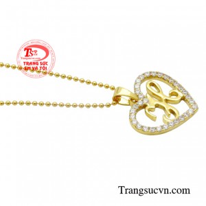 Với những ưu điểm vượt trội về chất liệu, thiết kế và ý nghĩa thì bộ dây chuyền nữ chữ H vàng 18k là món quà hoàn hảo dành cho bản thân, bạn bè và người thân yêu.