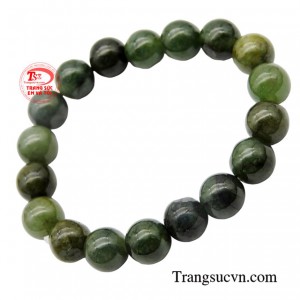 Từ xưa, Ngọc Cẩm Thạch được xem là món quà mang lại sự may mắn, tài lộc cho ngươi sử dụng