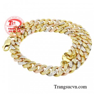 Sản phẩm chính là món đồ hữu ích dành tặng cho những cô nàng mạnh mẽ.