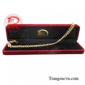 Sản phẩm được giao hàng toàn quốc.