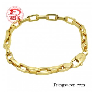 Lắc tay thời thượng mang nét đẹp riêng giúp tỏa sáng trong những cuộc tụ họp bạn bè.