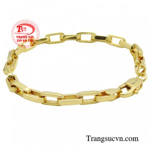 Đeo trên tay chiếc lắc thời thượng là đã đủ khiến bạn thêm phần tự tin.