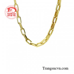 Chẳng những vậy chiếc lắc tay còn giúp bạn lan tỏa cảm hứng và tình yêu tới những người xung quanh.