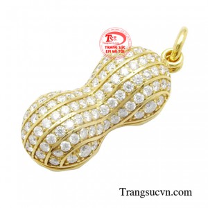 Từ xưa, hạt đậu ( hạt lạc) được xem là biểu tượng cho sự may mắn, tài lộc và thịnh vượng.