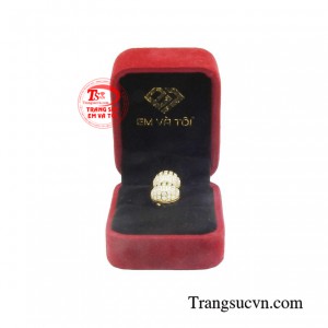 Sản phẩm được giao hàng toàn quốc.