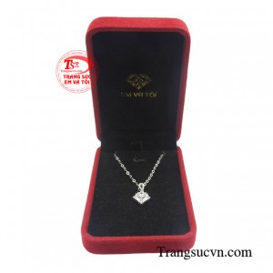 Sản phẩm được giao hàng toàn quốc.