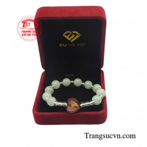 Sản phẩm được giao hàng toàn quốc.