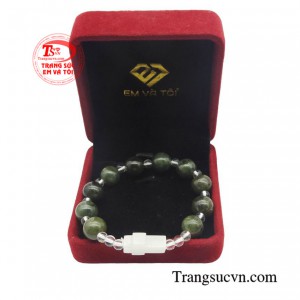 Sản phẩm được giao hàng toàn quốc.