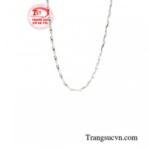 Gói trọn tất cả tinh hoa trong thiết kế, sản phẩm chắc chắn sẽ khiến các nàng đắm say ngay từ ánh nhìn đầu tiên.