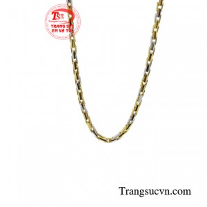 Một chiếc dây chuyền đẹp không chỉ là món trang sức, mà còn là mang đến sự may mắn, thành công trên con đường công danh, sự nghiệp.